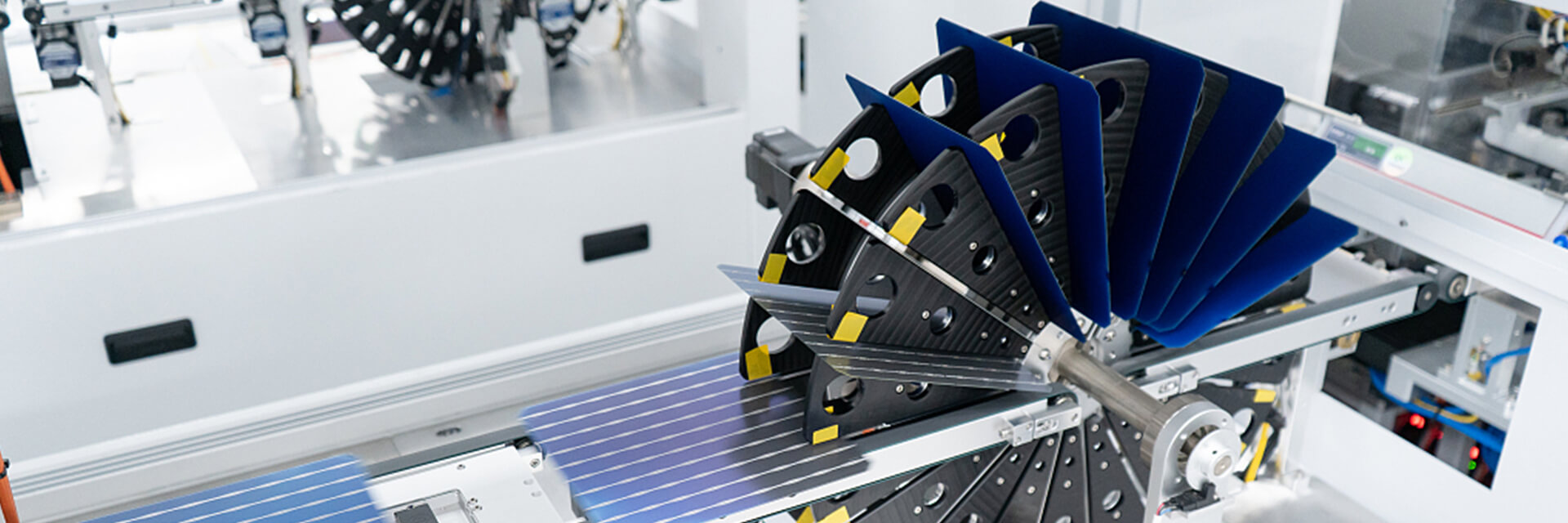 N型セル、業界トップクラスの効率