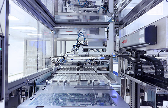 寸法’と加工ストレスの低減、加工安定性の向上、セル効率の向上