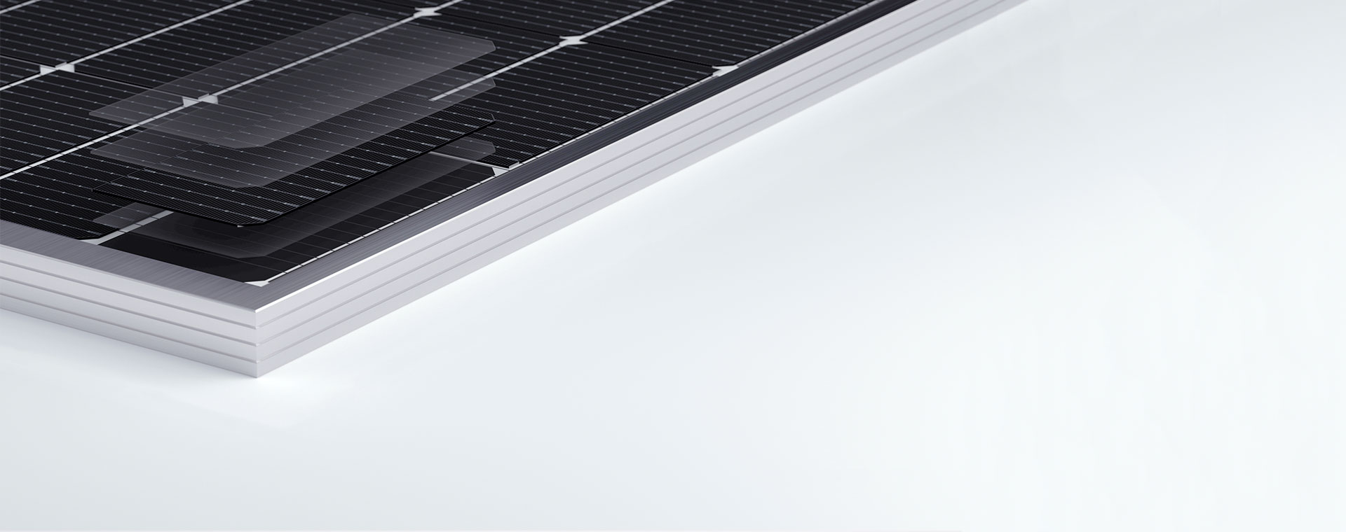 より低い減衰: 30年間の出力保証