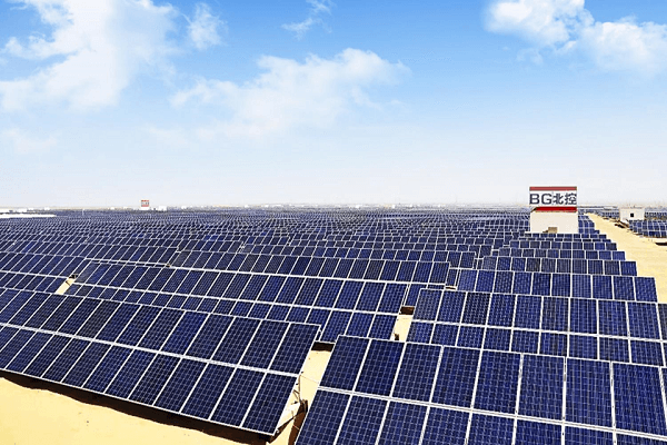 青海太陽光発電所